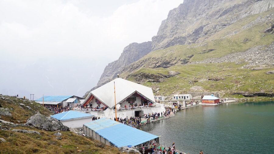 1-hemkund-sahib-badrinath-uttarkhand-attr-hero