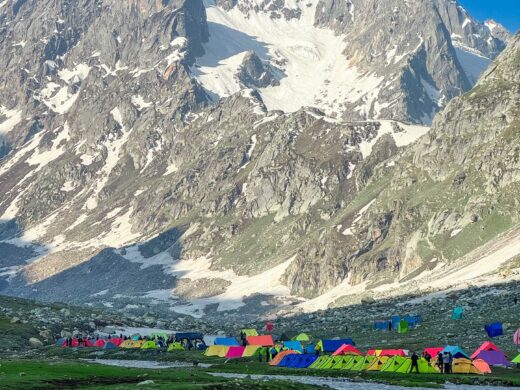 Hampta pass – a crossover trek connecting Kullu valley and spiti valley _._._.__hamptapass _hamptapasstrek _kullumanali _kulluvalley _spitivalley _manalitri(
