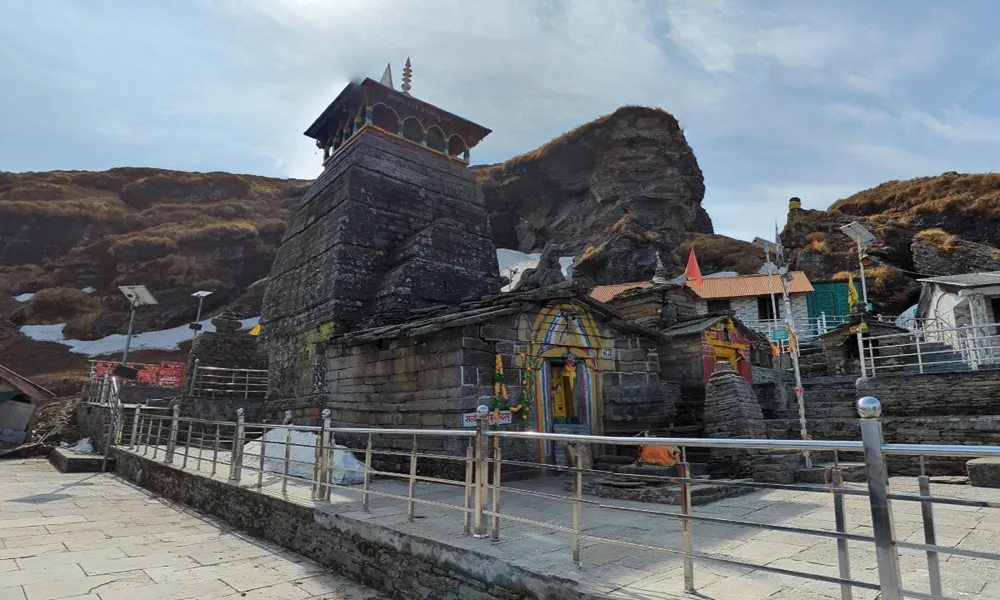 mini switzerland uttarakhand trek